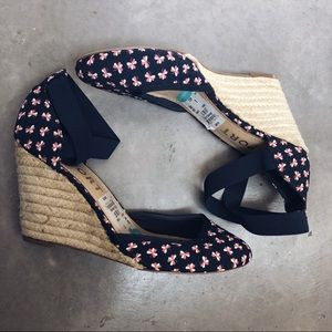 Report wedge espadrilles